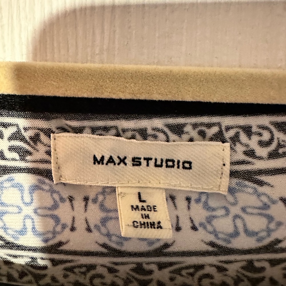 Max Studio blouse - Picture 3 of 3